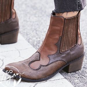 Vegan free people cavalier cowboy brown two tone boot 6.5
